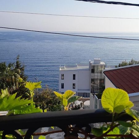 Apartmani Kasija Dobrá Voda Exterior foto