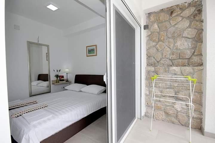 Apartmani Kasija Dobrá Voda Exterior foto